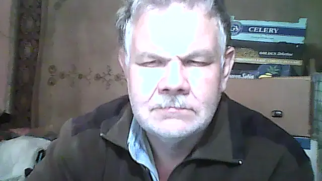 Snapshot of A1B3- chatting on September 28, 5:29 pm A1B3- online show from September 28, 5:29 pm