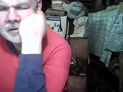 Snapshot of A1B3- chatting on December 19, 6:15 pm A1B3- online show from December 19, 6:15 pm