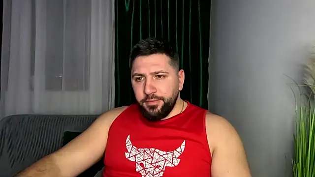 Gold Alpha Boy online show from February 14, 7:10 pm