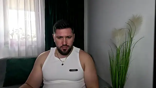 Snapshot of Gold_Alpha_Boy chatting on April 23, 1:57 pm Gold Alpha Boy online show from April 23, 1:57 pm