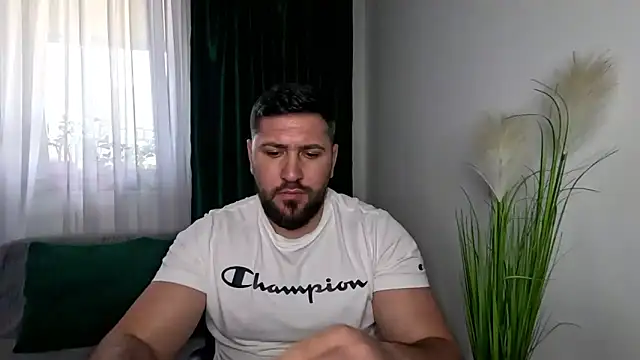 Snapshot of Gold_Alpha_Boy chatting on April 24, 2:30 pm Gold Alpha Boy online show from April 24, 2:30 pm