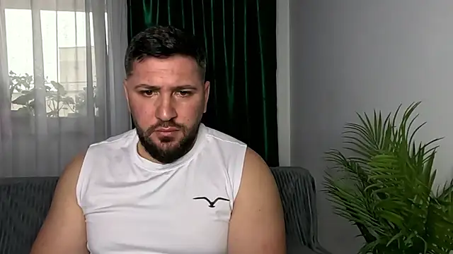 Snapshot of Gold_Alpha_Boy chatting on May 12, 1:19 pm Gold Alpha Boy online show from May 12, 1:19 pm