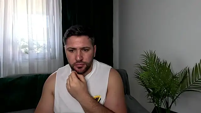 Snapshot of Gold_Alpha_Boy chatting on May 19, 2:12 pm Gold Alpha Boy online show from May 19, 2:12 pm