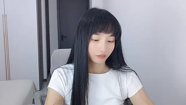 Lisa-3333 online show from September 23, 2:09 pm