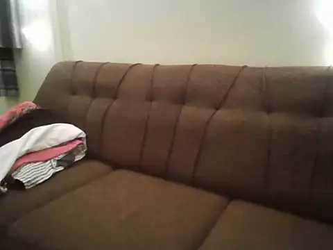 Snapshot of modelguyyy chatting on July 17, 7:52 pm modelguyyy online show from July 17, 7:52 pm