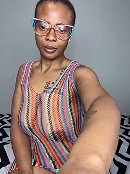 DiamondHaze2 online show from May 23, 1:37 pm
