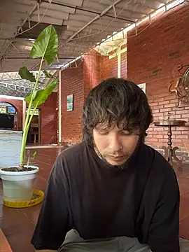 Snapshot of Luxx_14 chatting on September 19, 6:30 pm Luxx 14 online show from September 19, 6:30 pm