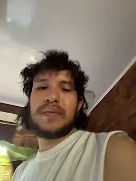 Snapshot of Luxx_14 chatting on September 22, 7:05 pm Luxx 14 online show from September 22, 7:05 pm