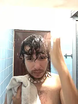 Snapshot of Luxx_14 chatting on March 3, 3:51 pm Luxx 14 online show from March 3, 3:51 pm