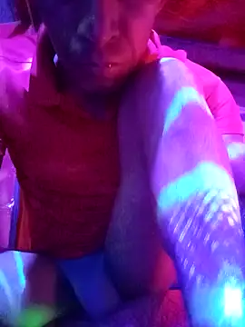 Snapshot of Oaxhot chatting on November 4, 10:25 am Oaxhot online show from November 4, 10:25 am