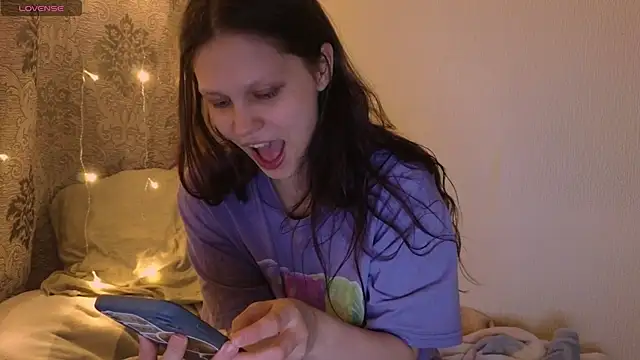 Lunliss online show from February 11, 12:04 am