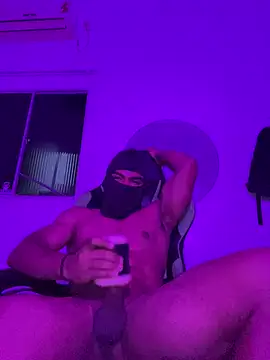 Snapshot of pretoboom14 chatting on March 20, 4:17 am pretoboom14 online show from March 20, 4:17 am