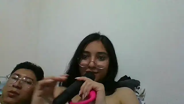 Snapshot of Milly_Sweet14 chatting on March 29, 3:28 am Milly Sweet14 online show from March 29, 3:28 am