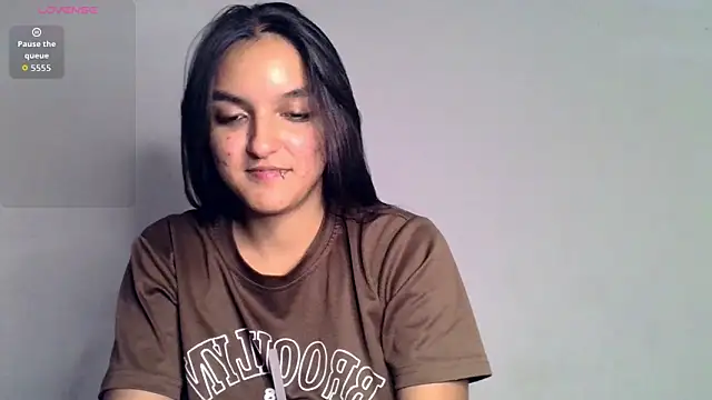 Ari 20  online show from May 28, 4:10 am