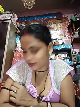 Snapshot of Cut_ragni chatting on June 15, 5:04 pm Cut ragni online show from June 15, 5:04 pm