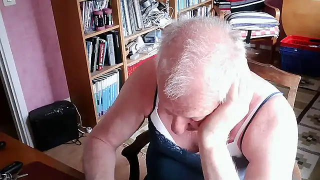 Solek56 online show from March 19, 10:30 am