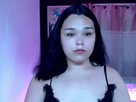 Snapshot of millany69 chatting on June 12, 7:51 am millany69 online show from June 12, 7:51 am