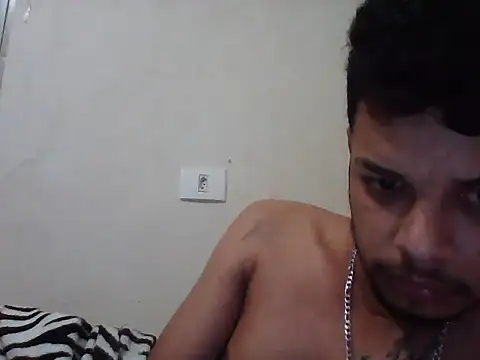 Snapshot of Markinb chatting on February 9, 9:02 am Markinb online show from February 9, 9:02 am