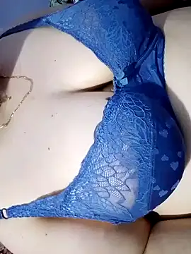 Hnonasix89 online show from April 11, 8:35 pm