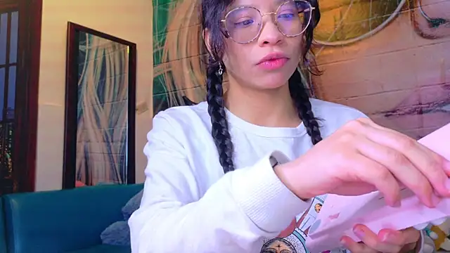 Giaa rossi online show from April 17, 2:09 pm