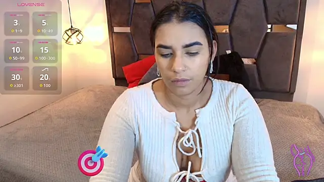 Lia Blake  online show from March 31, 12:05 pm