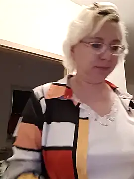 VikaKing online show from October 19, 7:47 pm