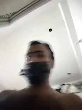 Snapshot of t2pnb chatting on November 4, 5:23 pm t2pnb online show from November 4, 5:23 pm