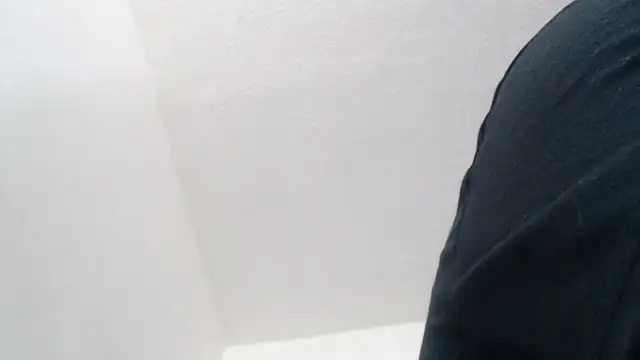 Snapshot of Thomasjons_ chatting on February 11, 7:08 pm Thomasjons online show from February 11, 7:08 pm