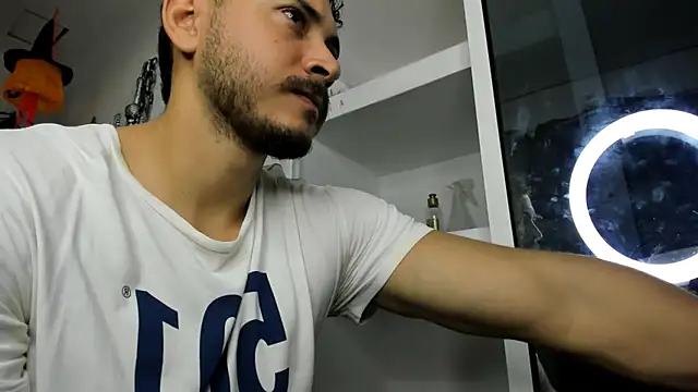 ashlan king online show from November 15, 12:23 pm