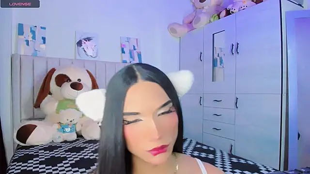 Snapshot of baby_cleo chatting on October 3, 12:29 am baby cleo online show from October 3, 12:29 am