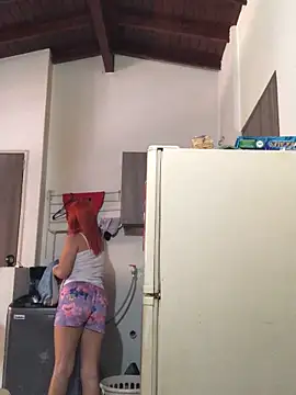 pamelalambert online show from March 31, 4:40 pm