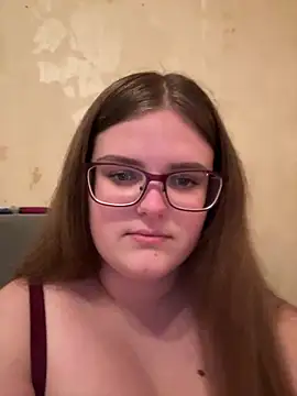 CurvyPaar2 online show from February 28, 10:33 pm