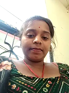 Hot crety online show from November 3, 11:33 am