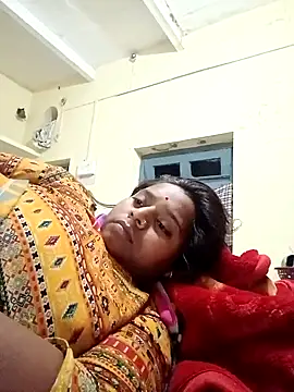 Hot crety online show from November 28, 5:26 pm