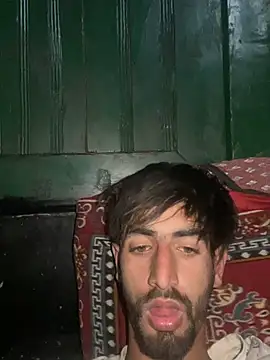 lyath3245 online show from March 7, 2:30 am