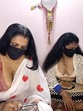 Snapshot of sneha_bebo chatting on June 27, 2:34 pm sneha bebo online show from June 27, 2:34 pm