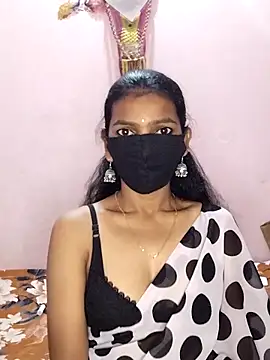 Snapshot of sneha_bebo chatting on June 28, 3:18 pm sneha bebo online show from June 28, 3:18 pm