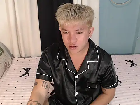 Snapshot of Fuckboii_intown chatting on April 29, 1:26 pm Fuckboii intown online show from April 29, 1:26 pm