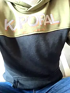 Jo27110 online show from October 8, 11:30 am