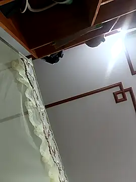 MinhChauXXX19 online show from November 30, 9:46 am