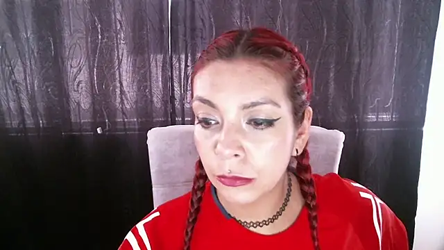  ari gato  online show from November 27, 5:59 pm