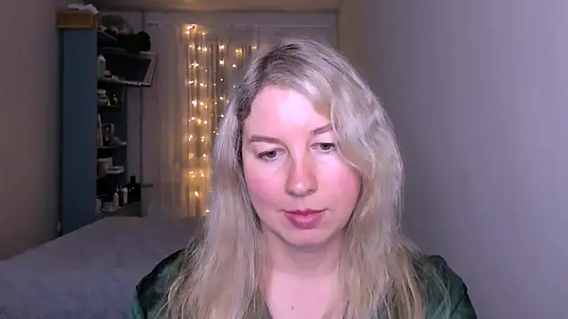 Snapshot of NancySanders chatting on May 16, 8:29 pm NancySanders online show from May 16, 8:29 pm