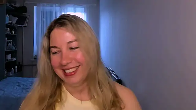 Snapshot of NancySanders chatting on May 29, 3:43 pm NancySanders online show from May 29, 3:43 pm