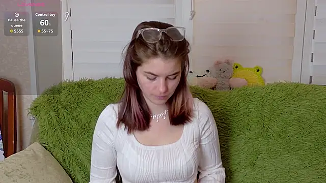 Snapshot of ElzaBlis chatting on September 29, 3:50 pm ElzaBlis online show from September 29, 3:50 pm