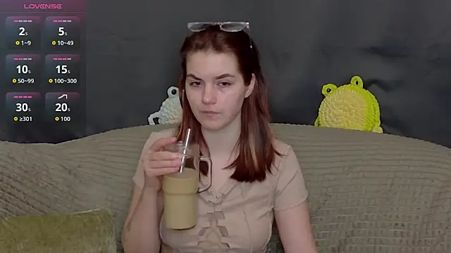 ElzaBlis online show from November 9, 1:09 pm