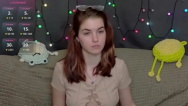 ElzaBlis online show from December 15, 5:06 pm