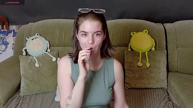 ElzaBlis online show from March 26, 3:39 pm