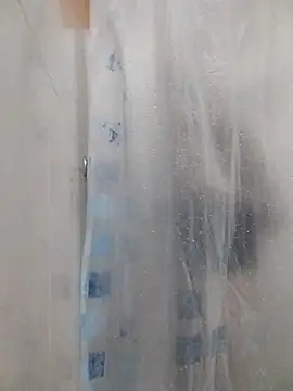 Snapshot of Franswat95 chatting on February 6, 11:19 pm Franswat95 online show from February 6, 11:19 pm