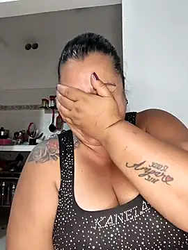 NARNYALABELLA online show from February 27, 11:05 pm