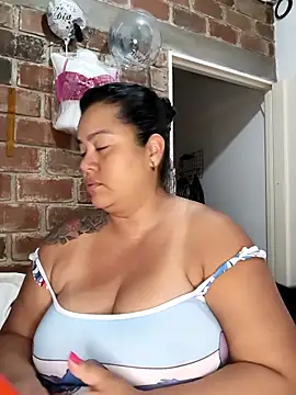 NARNYALABELLA online show from March 25, 10:10 am